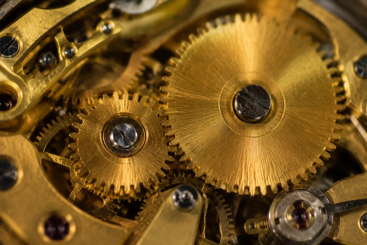 Maintaining Your Mechanical Clock step by step